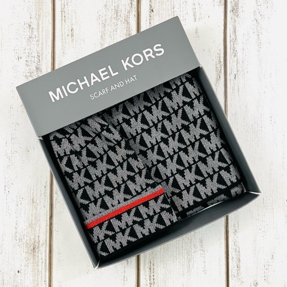 Michael Kors Other - Michael Kors Signature Logo Men’s Hat & Scarf Gift Set